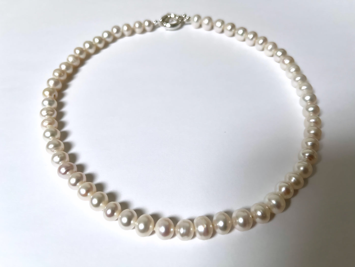 Collier de perles semi rondes