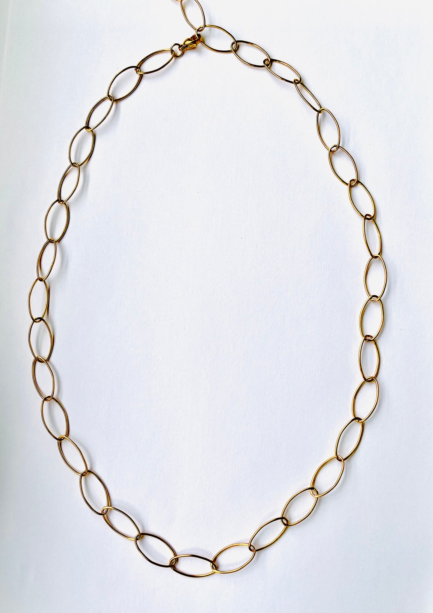 Golden 14k oval Necklace